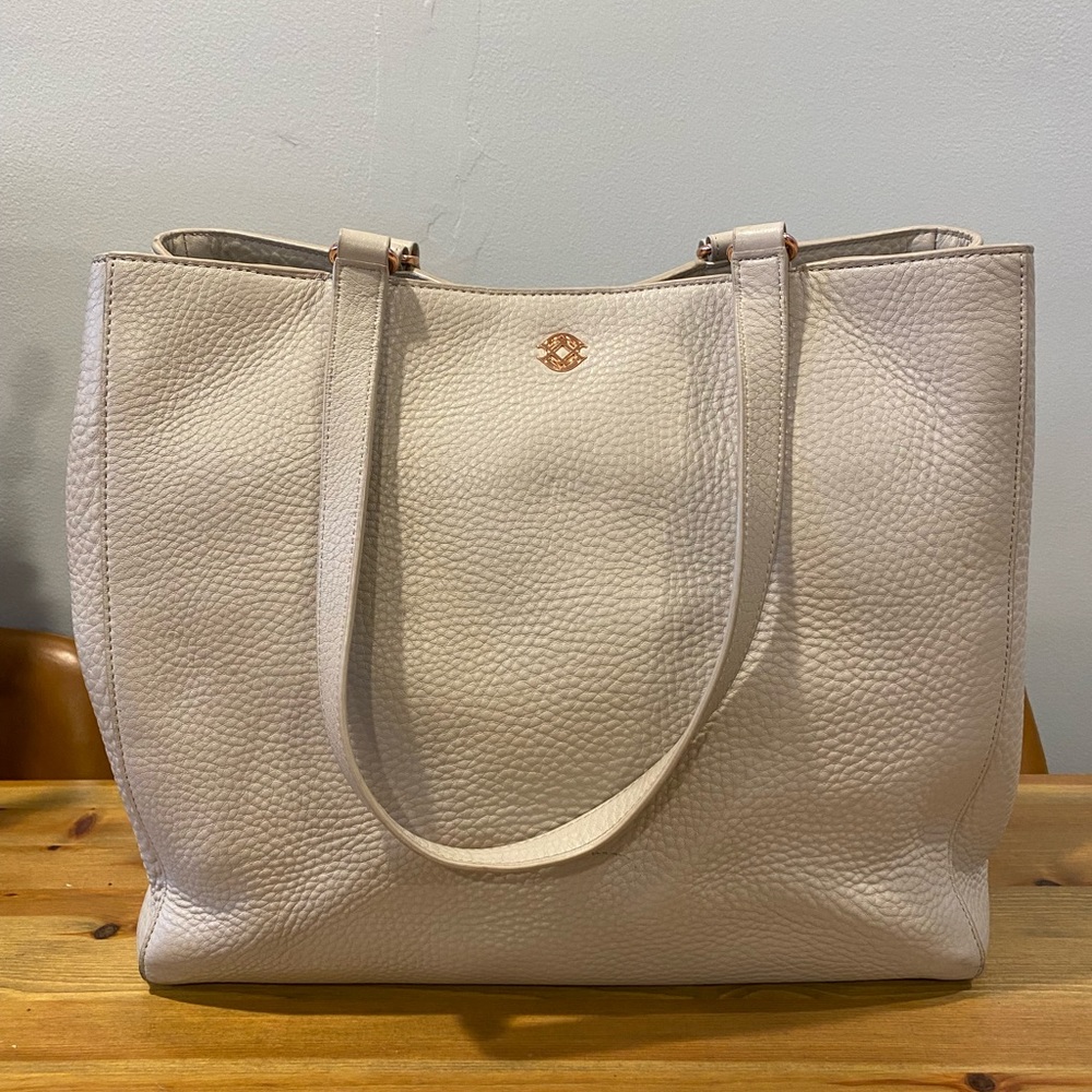 Allyn Tote Dange Dover Bone Color